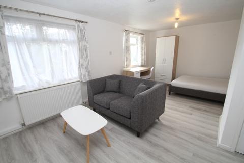 undefined, Belle Vue Court, Hyde Park, Leeds, LS6