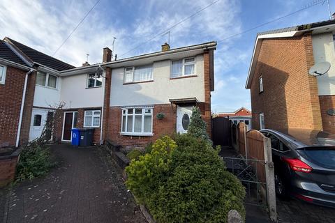 3 bedroom end of terrace house to rent, Farm Close, Burton-On-Trent, DE13
