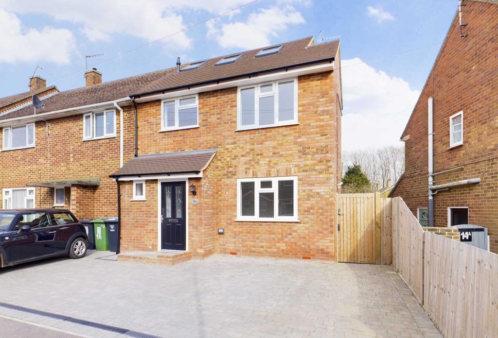 Masons Road, Hemel Hempstead 3 bed house £500,000