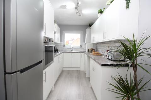 2 bedroom apartment to rent, Foxgrove Road, Beckenham, BR3