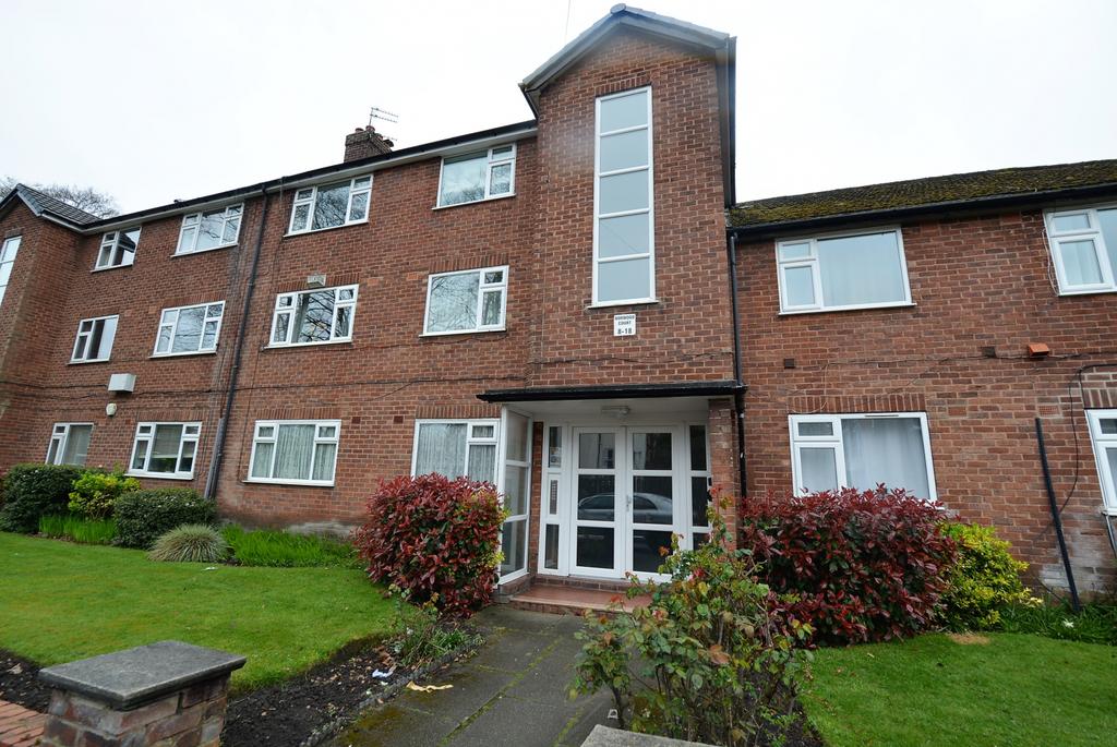Norwood Court, Stretford, M32 1 bed apartment £625 pcm (£144 pw)