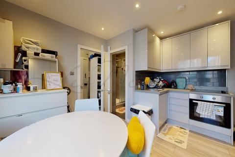 2 bedroom flat to rent, Penfold Place, Lisson Grove, NW1