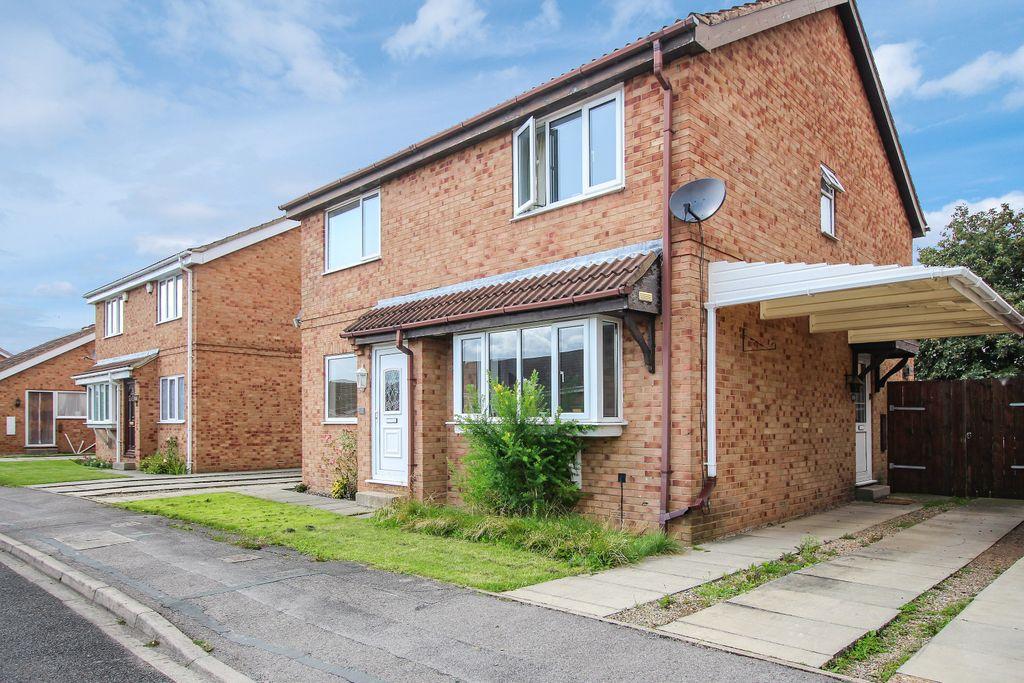 Loxley Close, York YO30 4XQ 2 bed semidetached house £250,000