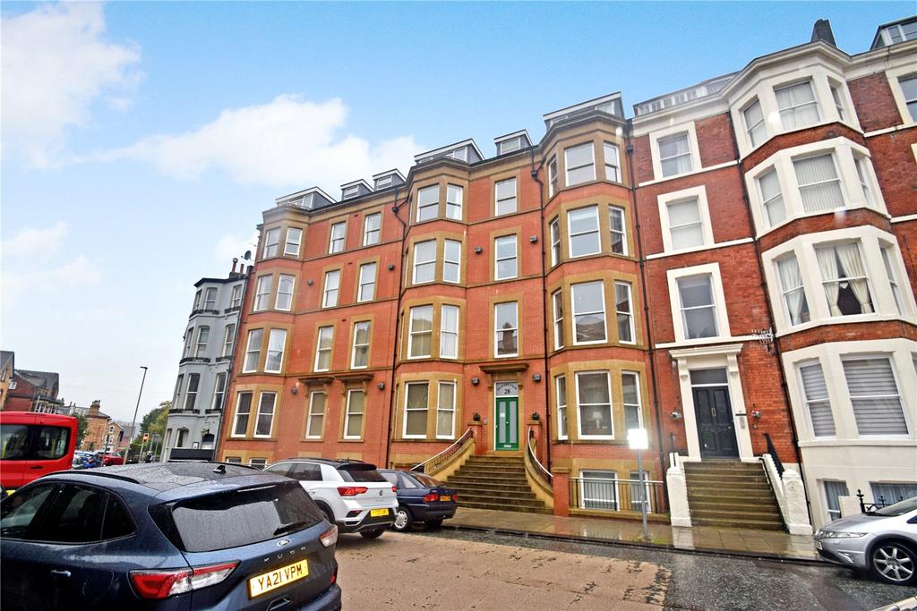 Prince Of Wales Terrace, Scarborough... 1 bed penthouse £550 pcm (£