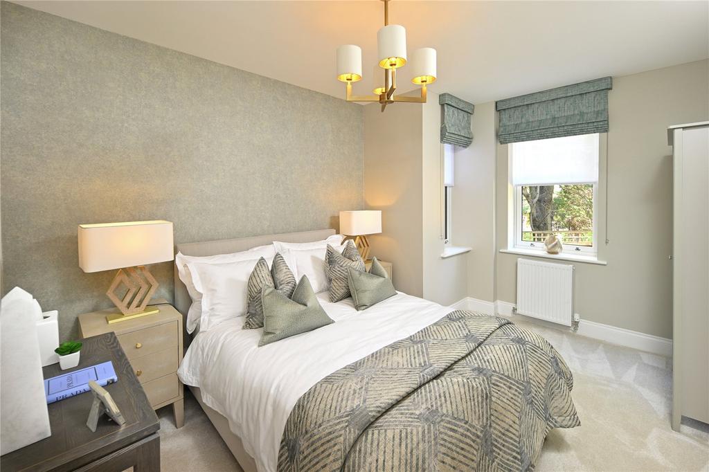 Plot 31 Show Bedroom