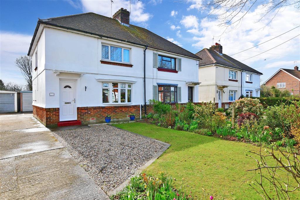 Old Road, East Peckham, Kent 3 bed semidetached house £375,000