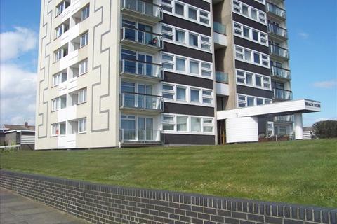 2 bedroom ground floor flat for sale, Grenada Drive, Whitley Lodge, Whitley Bay, Tyne and Wear, NE26 1HW