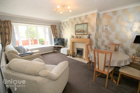 17 Colesville Avenue, Thornton-cleveleys, FY5 4ND