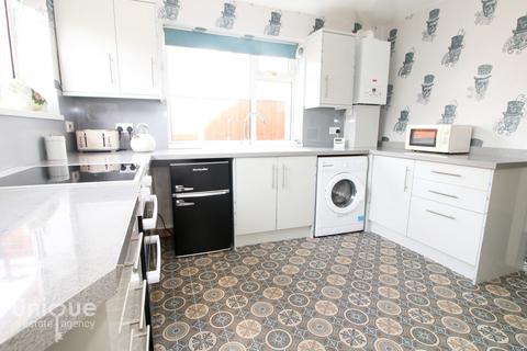 17 Colesville Avenue, Thornton-cleveleys, FY5 4ND