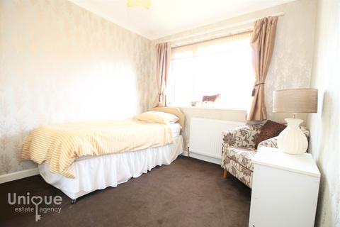 17 Colesville Avenue, Thornton-cleveleys, FY5 4ND