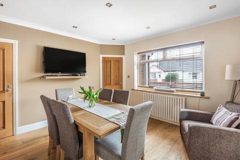 15 Alexander Avenue, Leeds, LS15 0LU