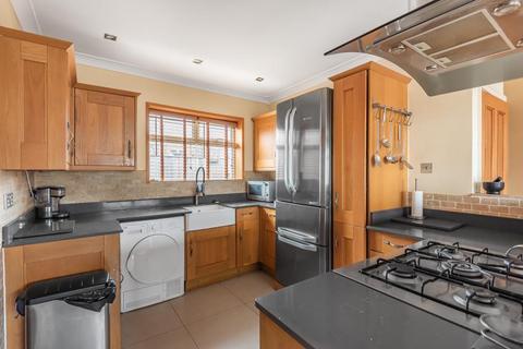 15 Alexander Avenue, Leeds, LS15 0LU