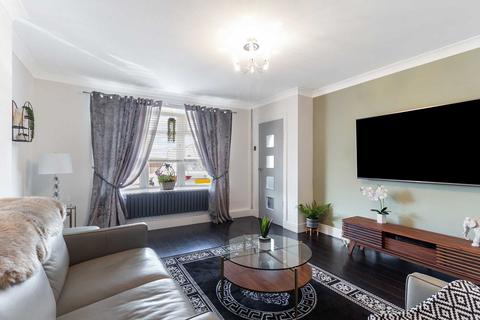 3 bedroom terraced house for sale - The Oval, Coatbridge