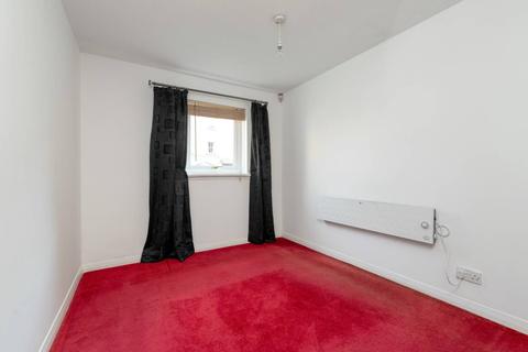 7/3 Murano Place, Edinburgh, EH7 5HH