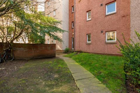 7/3 Murano Place, Edinburgh, EH7 5HH