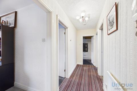 2 bedroom flat for sale, Raeside Court, 53 The Boulevard, Lytham St. Annes, FY8