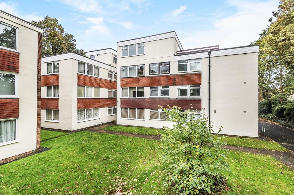 Liskeard Gardens London SE3 1 bed flat £270,000