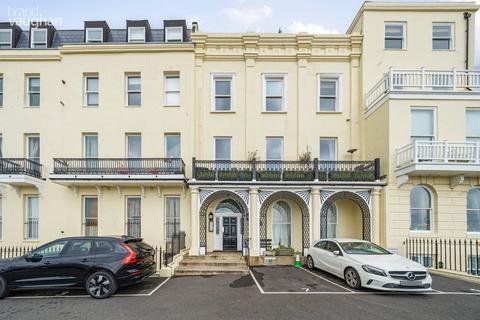 2 bedroom flat to rent, Chain Pier House, Marine Parade, Brighton, BN2