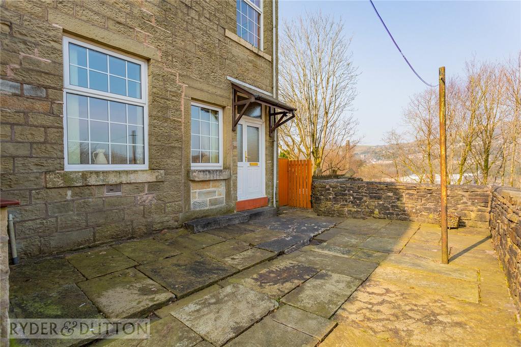 Rear Patio: