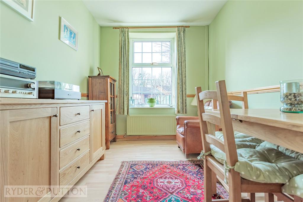 Dining Room: