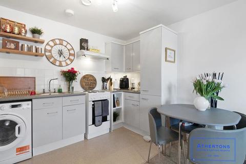 6 Tregonwell Close, Bournemouth, BH2 5AE
