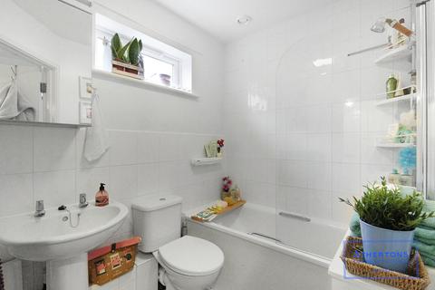 6 Tregonwell Close, Bournemouth, BH2 5AE
