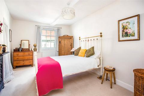 3 bedroom terraced house for sale, Market Street, Wotton-under-Edge, Gloucestershire, GL12