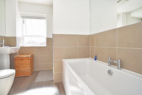 29 Chestnut Drive, Knaresborough, HG5 0UF