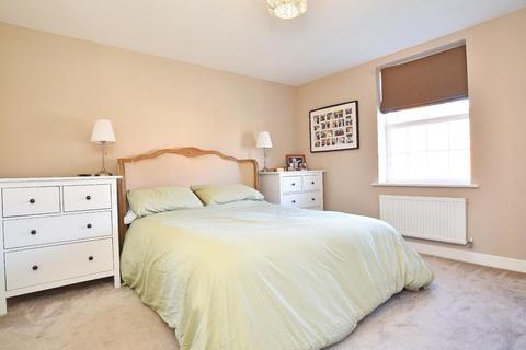 29 Chestnut Drive, Knaresborough, HG5 0UF