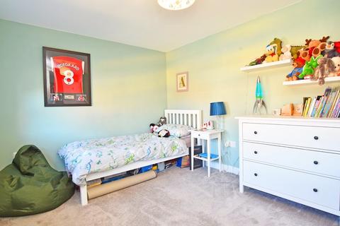 29 Chestnut Drive, Knaresborough, HG5 0UF