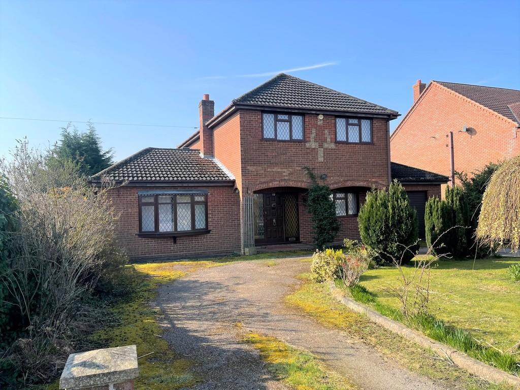 School Road, West Walton, Wisbech 3 bed detached house £375,000