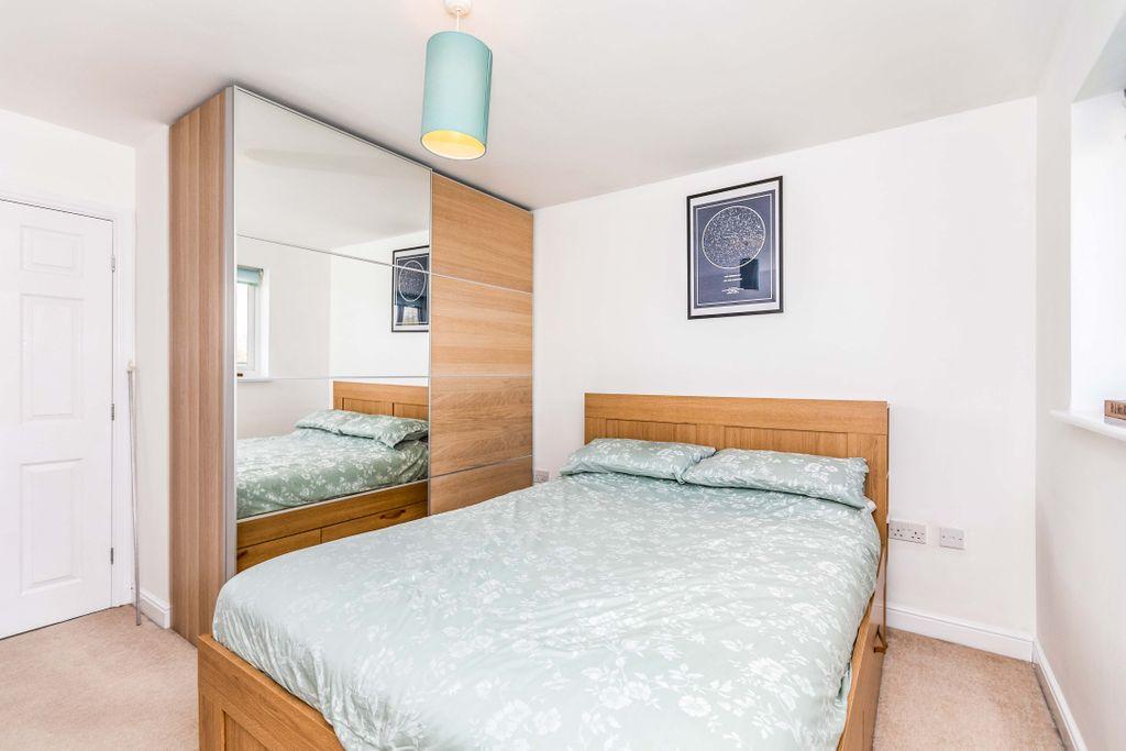 Bedroom 1 (Double)