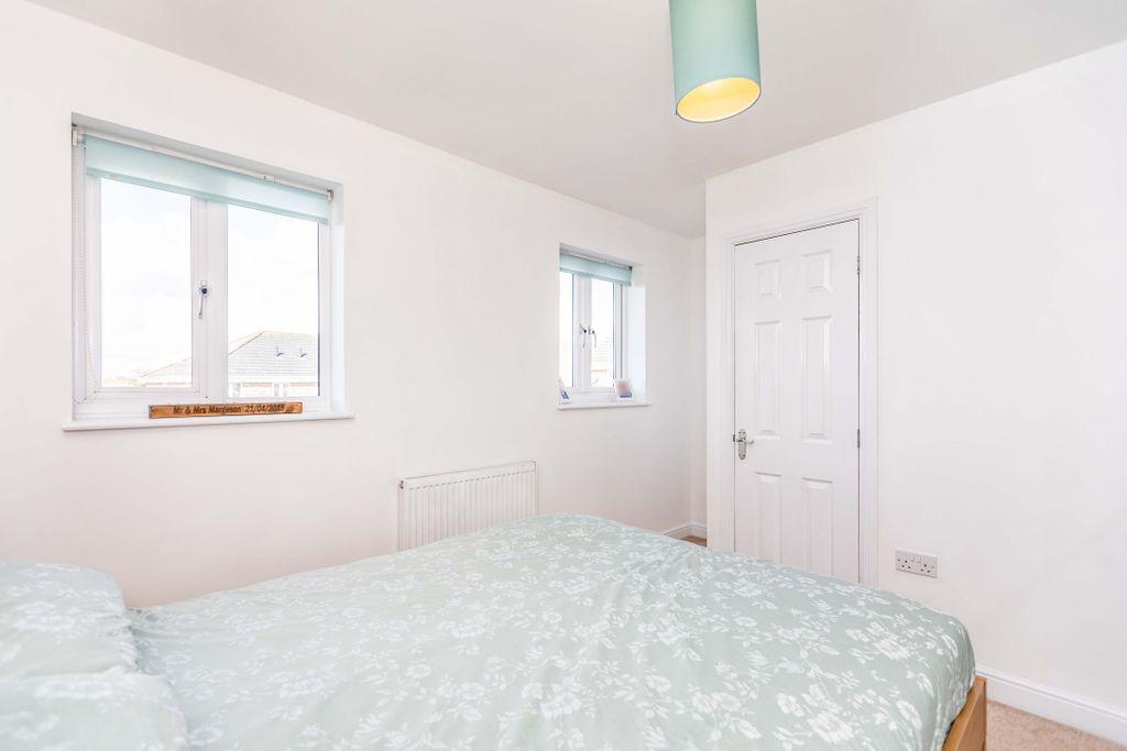 Bedroom 1 (Double)