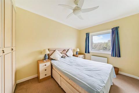 2 bedroom apartment for sale, Kings Court, Embankment Road, Kingsbridge, Devon, TQ7