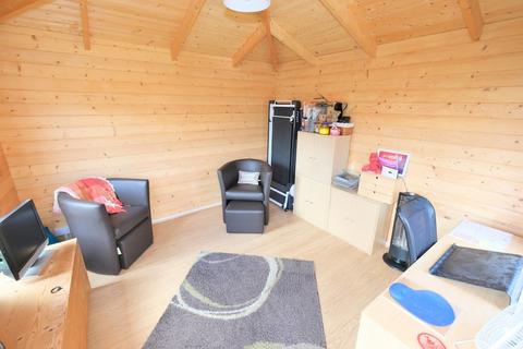 150 Avalon Road, Orpington, BR6 9BB