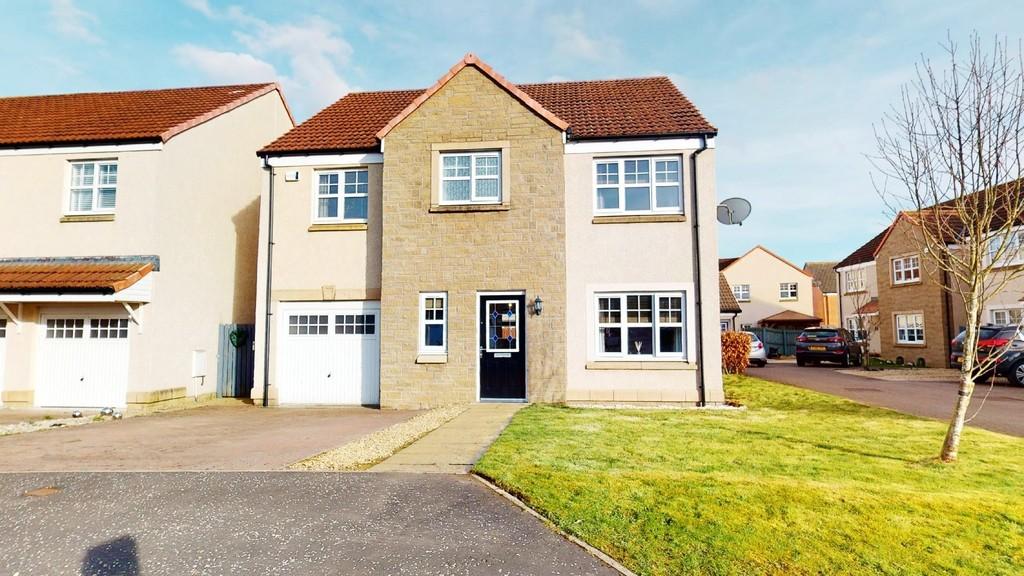 Fisher Road, Bathgate 4 bed detached house £338,000
