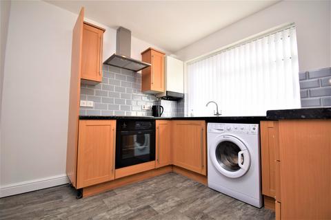 2 bedroom apartment to rent - Haig Court, Chelmsford