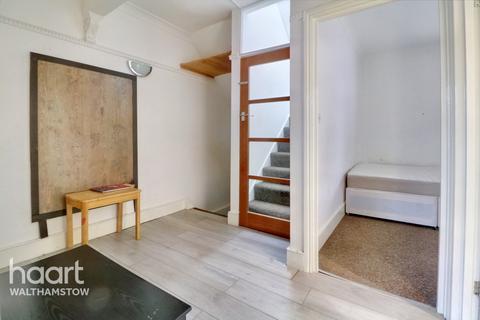 2 bedroom apartment for sale - Tower Mews, London