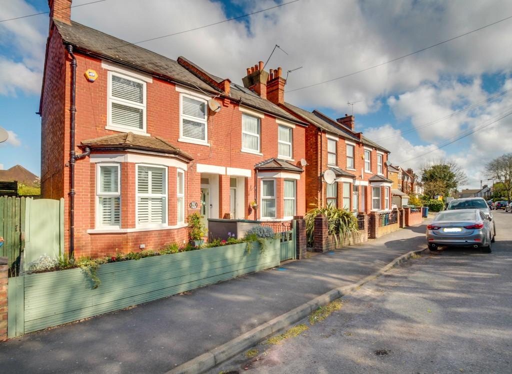 College Road, Harrow Weald, Harrow 3 bed semidetached house £575,000
