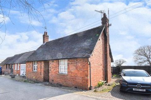 3 bedroom barn conversion for sale - Liscombe Park, Soulbury