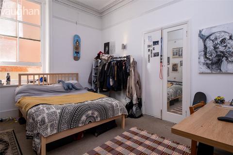3 bedroom flat to rent - Kings Road, Brighton, East Sussex, BN1