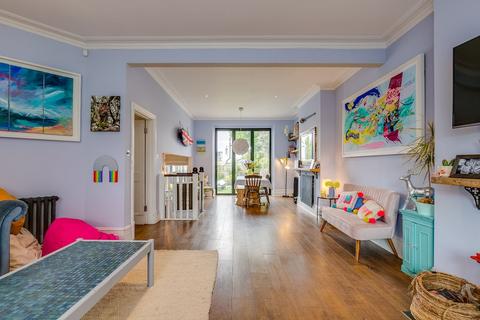 390 Upper Richmond Road West, East Sheen, London, SW14 7JU
