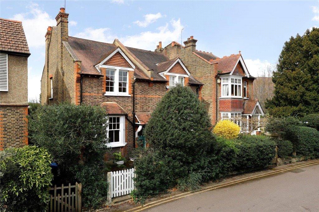 Watery Lane, Merton Park, SW20 2 bed semi-detached house - £865,000
