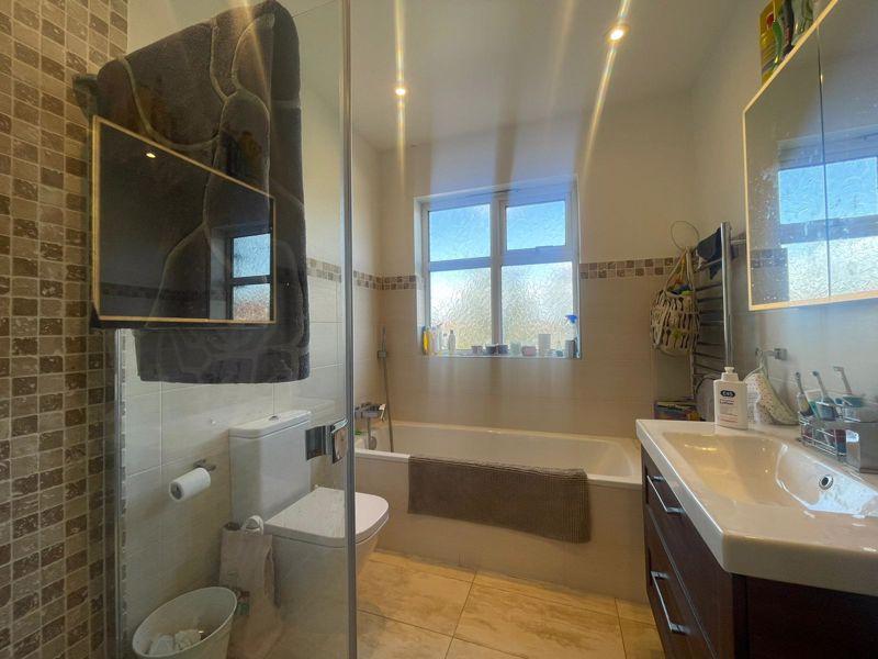 West Way, Edgware 3 bed semidetached house £675,000