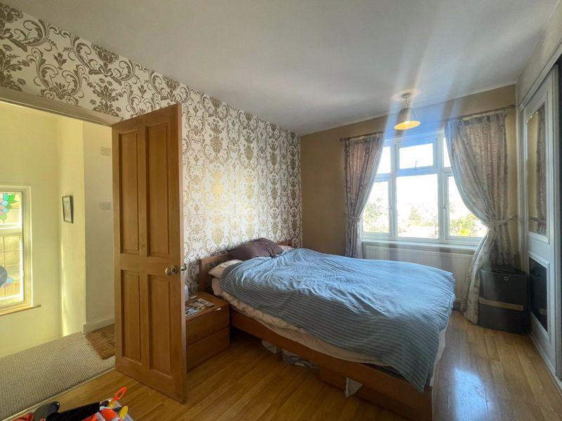 West Way, Edgware 3 bed semidetached house £675,000