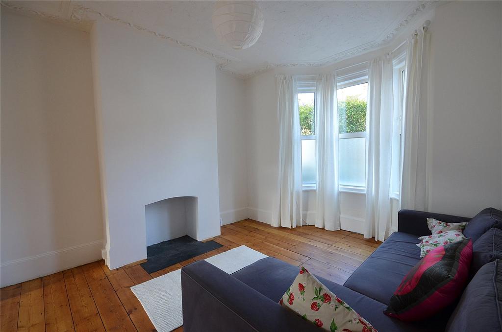 Arabin Road, Brockley, London, SE4 3 bed detached house £2,400 pcm (£