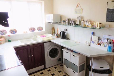 48 Kinross Crescent, Birmingham, B43 7PX