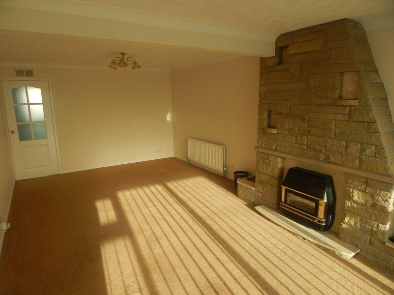 Thorp Close, Blyth 3 bed bungalow £700 pcm (£162 pw)