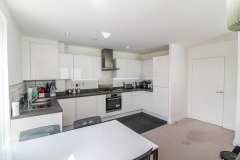 Flat 18, 3 Elvian Close, Reading, RG30 3FP