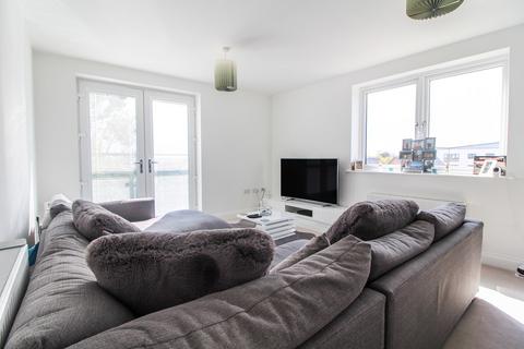 Flat 18, 3 Elvian Close, Reading, RG30 3FP